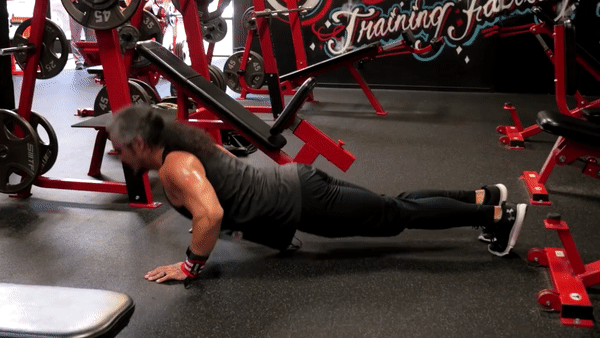 Mike Rashid how to get a strong bench press muscle building 